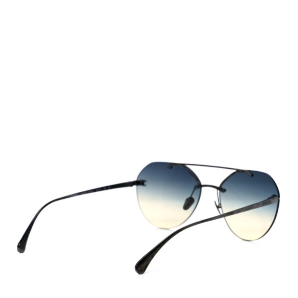💎AUTHENTIC💎 Chanel Aviator Sunglasses - Picture 4 of 8